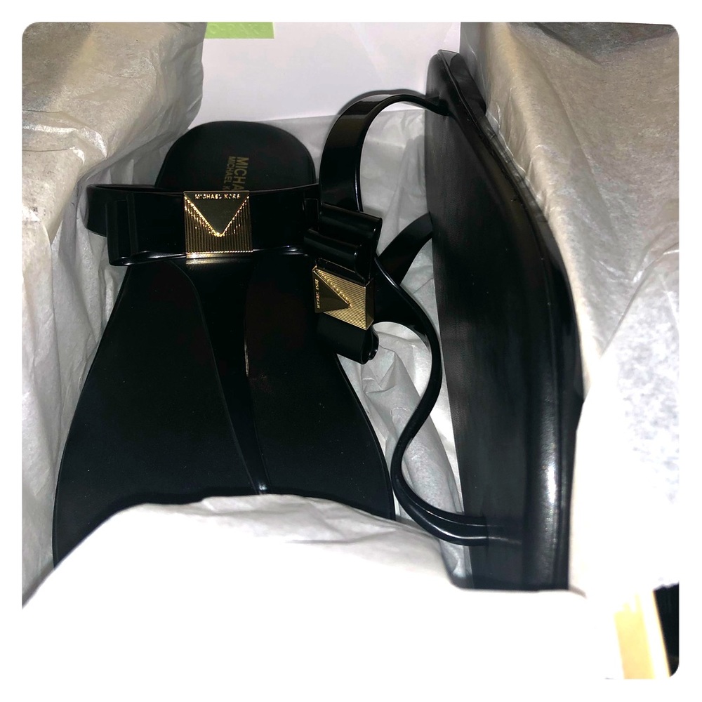 BNIB MK Caroline Jellies